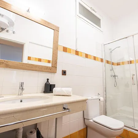 Zenia Apartment *