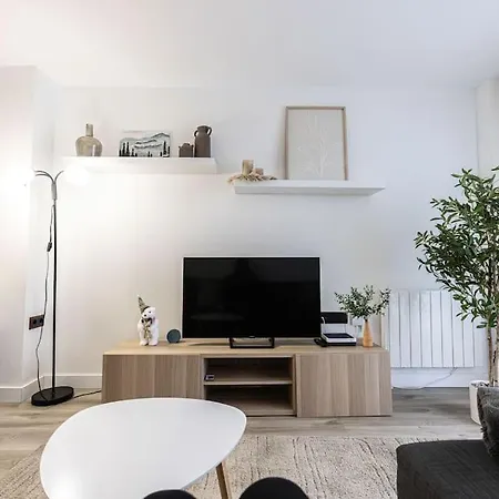 Apartment Zenia *